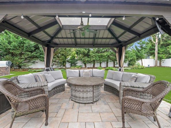 308 Sunset Boulevard, Massapequa NY 11758