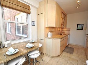 240 Garth Road 6F2, Scarsdale NY 10583