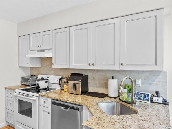 25 Jeremy Circle, Nesconset NY 11767