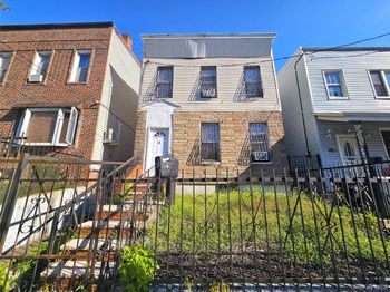 4 Crosby Avenue