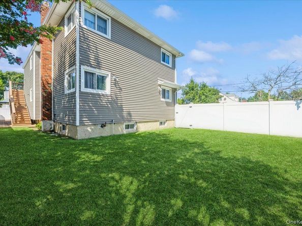 2800 Pacific Street, North Bellmore NY 11710