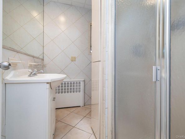 888 Cambridge Road, Woodmere NY 11598