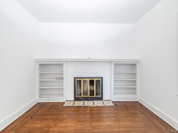 888 Cambridge Road, Woodmere NY 11598