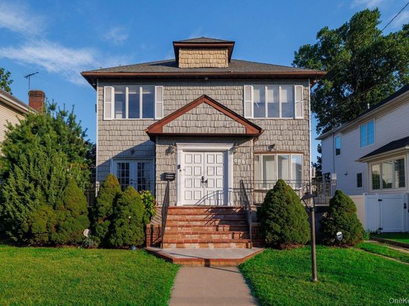 888 Cambridge Road, Woodmere NY 11598