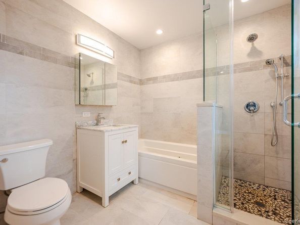 661 W Broadway 403, Long Beach NY 11561