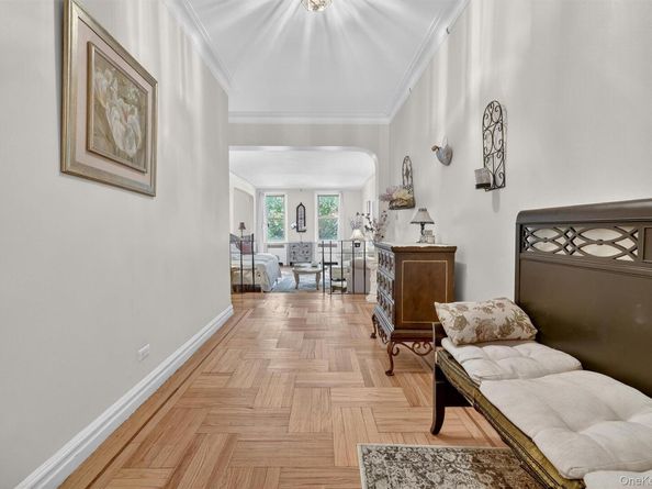 601 Pelham Parkway N 106, Bronx NY 10467