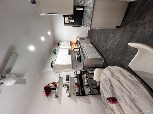 37 N central Avenue 3H, Hartsdale NY 10530