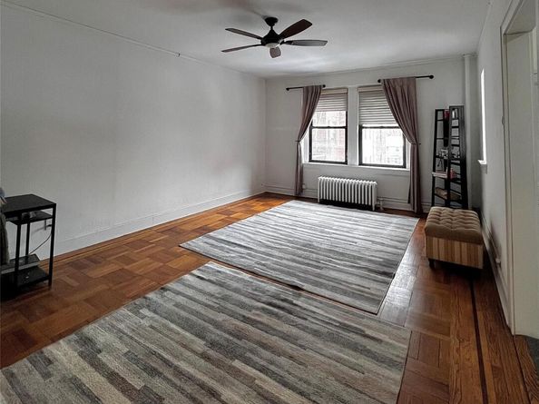 37 N central Avenue 3H, Hartsdale NY 10530