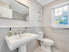 386 Mill Road, Westhampton NY 11977