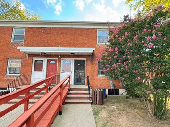 68-24 140th St