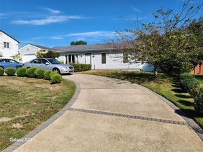 53 Drake Avenue, Bellport NY 11713