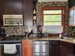 53 Drake Avenue, Bellport NY 11713