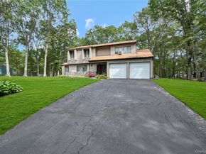 15 Hastings Drive, Ridge NY 11961