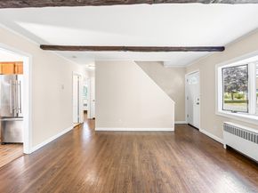 196 S Broome Avenue, Lindenhurst NY 11757