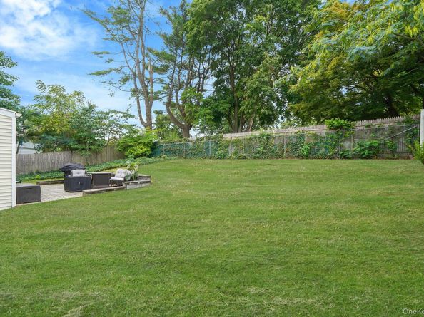 41 Wiltshire Drive, Commack NY 11725
