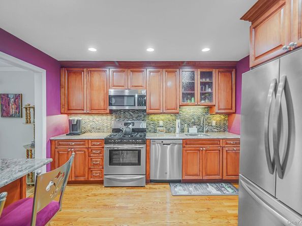 41 Wiltshire Drive, Commack NY 11725