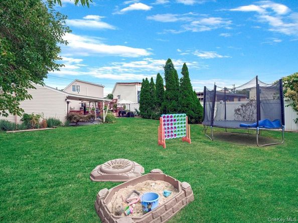 2782 Central Avenue, Baldwin NY 11510