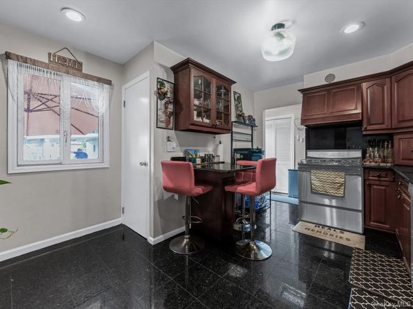 2782 Central Avenue, Baldwin NY 11510