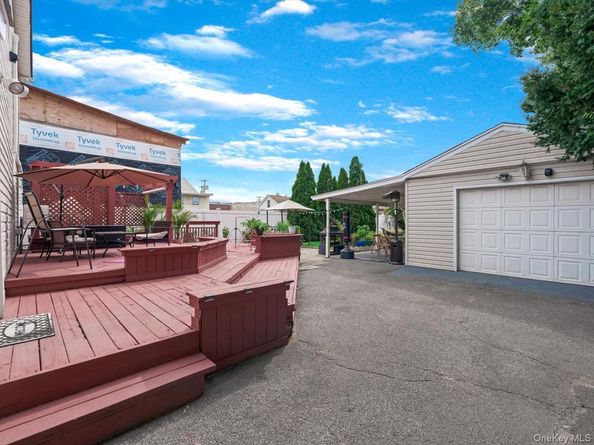 2782 Central Avenue, Baldwin NY 11510