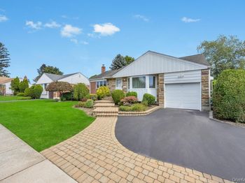 44 Kathleen Drive E
