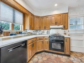 44 Kathleen Drive E, Syosset NY 11791