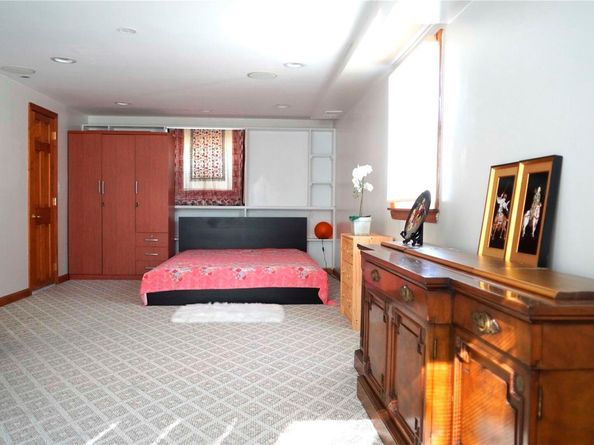 3558 Roanoke Street, Seaford NY 11783