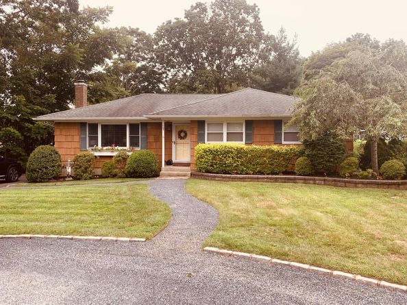 107 Lodge Avenue, Huntington Station NY 11746