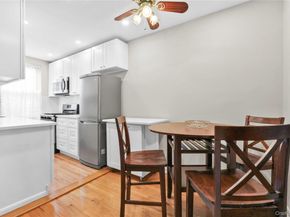 70-47A Park Drive E A, Flushing NY 11367