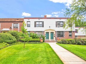 70-47A Park Drive E A, Flushing NY 11367