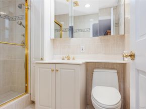 25 Canterbury Road 3F, Great Neck NY 11021