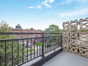 25 Canterbury Road 3F, Great Neck NY 11021