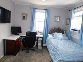 61 Newport Road, Yonkers NY 10710