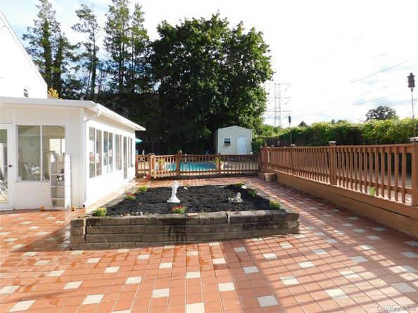 61 Newport Road, Yonkers NY 10710