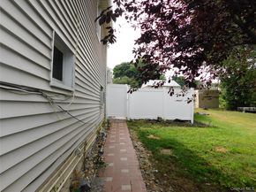 61 Newport Road, Yonkers NY 10710