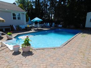 61 Newport Road, Yonkers NY 10710