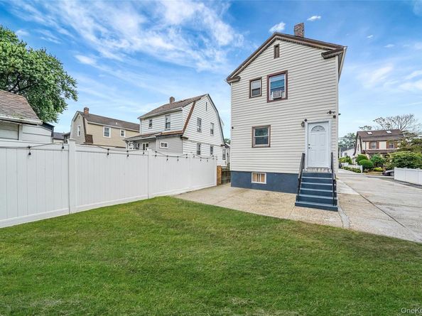 76 Cambridge Street, Valley Stream NY 11581