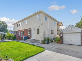 18 Rose Lane, New Hyde Park NY 11040