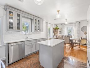 18 Rose Lane, New Hyde Park NY 11040