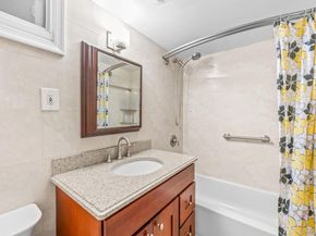 18 Rose Lane, New Hyde Park NY 11040