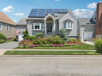 650 S 9th Street