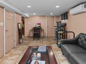 47 Alden Avenue, Valley Stream NY 11580