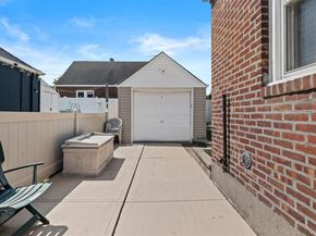 47 Alden Avenue, Valley Stream NY 11580