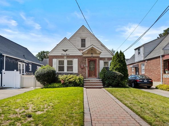 47 Alden Avenue, Valley Stream NY 11580