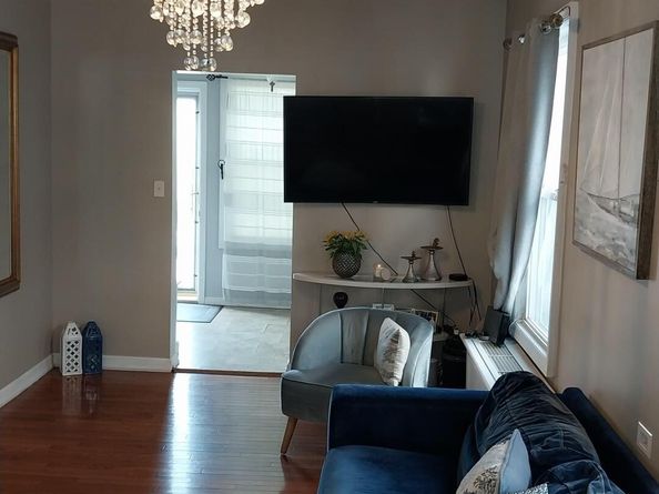 230 E New York Avenue, Valley Stream NY 11580