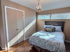 417 Bunker Drive, Oceanside NY 11572