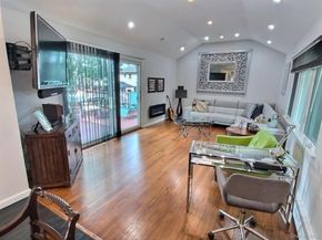 417 Bunker Drive, Oceanside NY 11572