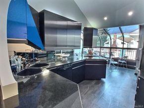 417 Bunker Drive, Oceanside NY 11572