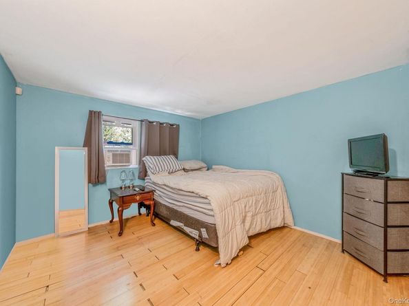 37 Sunflower Drive, Bohemia NY 11716