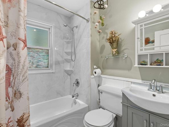 24 Overlook Drive, Huntington NY 11743