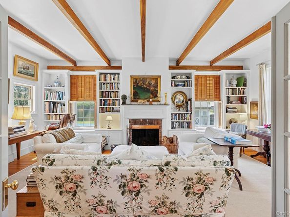 140 Damascus Road, East Quogue NY 11942